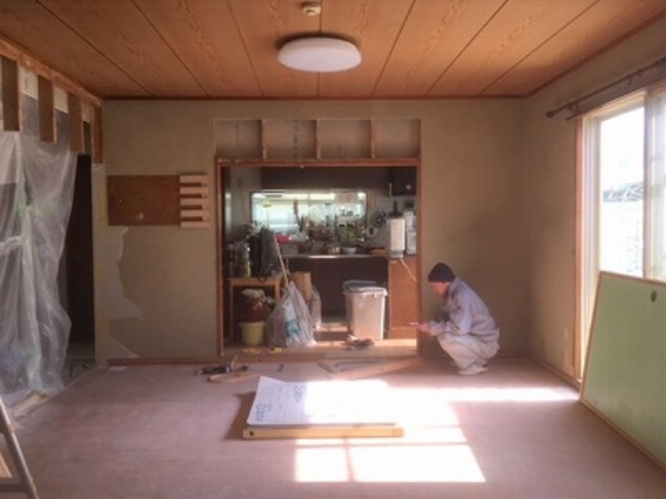和室二部屋を一つの部屋に改装です