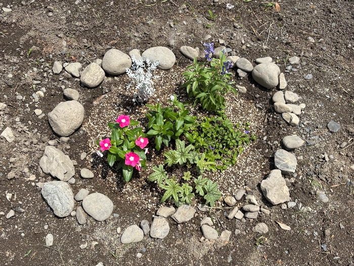 プラスデコ花壇