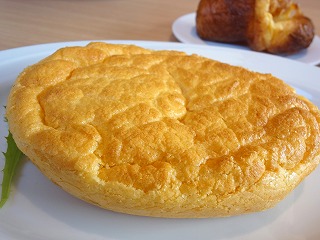 野菜のチーズオムレツ